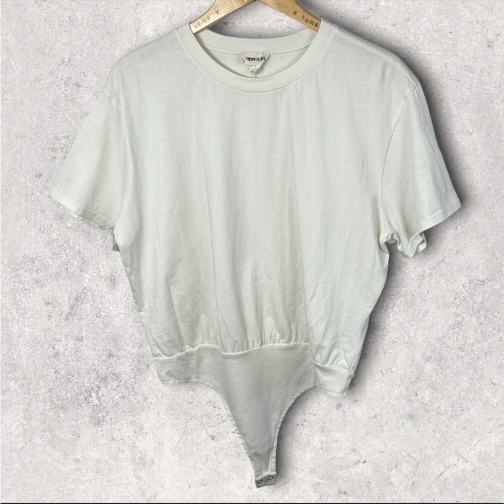 NEW Nordstrom Short Sleeve Bodysuit Size Large Ivory White Snap Button Thong Top